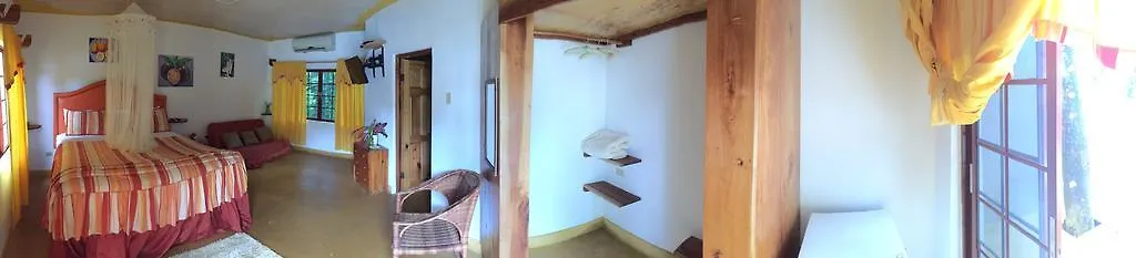 San San Tropez Hotel Port Antonio 3*,